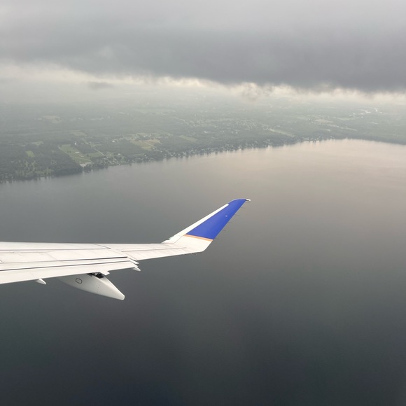 Meet your Posher, Liana - Picture 1 of 1